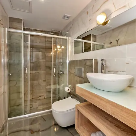 Nika & Cafe ホテル イスタンブール