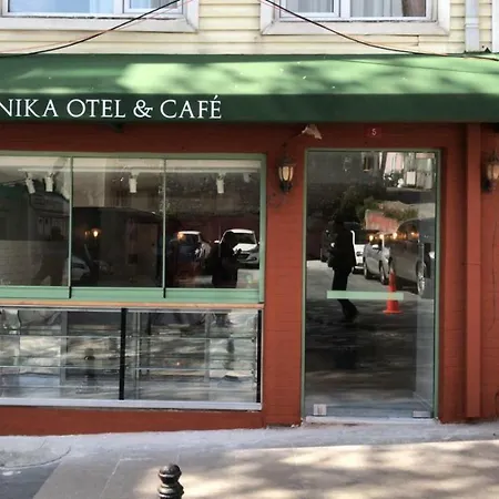 Nika & Cafe Отель 2*