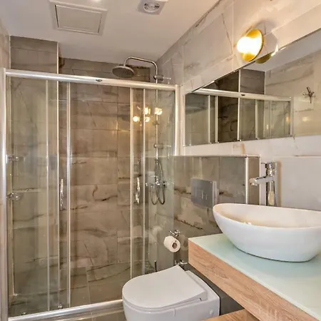 Отель Nika & Cafe 2*