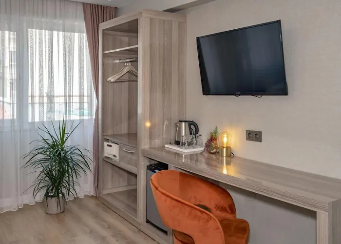 Отель Nika & Cafe