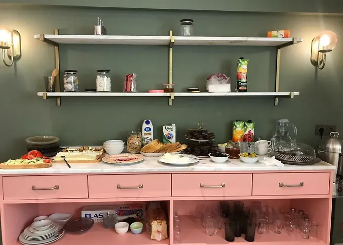 Nika & Cafe Отель