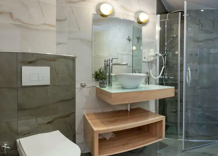 Nika & Cafe Отель