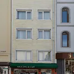 Nika & Cafe Istanbul