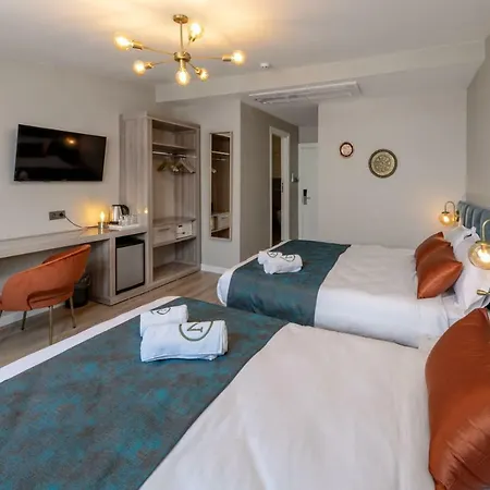 Hotel Nika & Cafe Istanbul